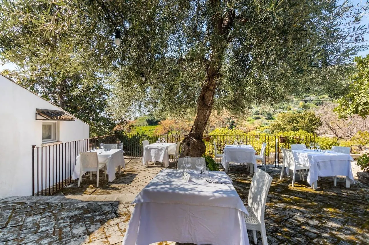 Agriturismo Val Di Noto 0*,